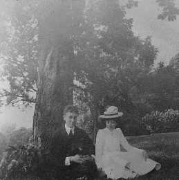 得知丈夫與其他女人有親密關係，埃利諾·羅斯福的選擇是什麼？