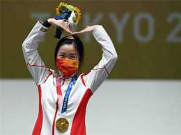 中國女排自由人這麼多年在世界上都不算頂級 包括去奧運會王夢潔