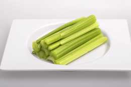 芹菜素助防癌、防阿茲海默症！其實不只芹菜，這些蔬菜也有用！