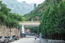 北京徒步登山：房山聖蓮山風景區，登頂觀群山古廟奇景觀